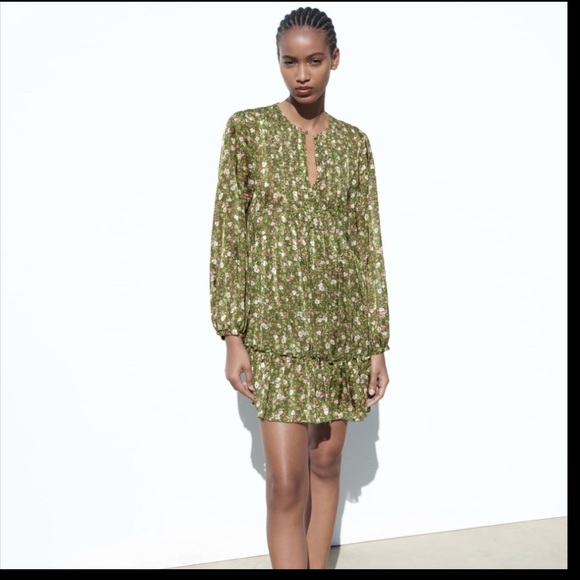 Zara limited edition floral print green dress - Picture 10 of 10
